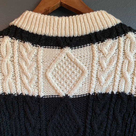 J Crew Womens Hand Knit Chunky Wool Sweater Small - Picture 6 of 8